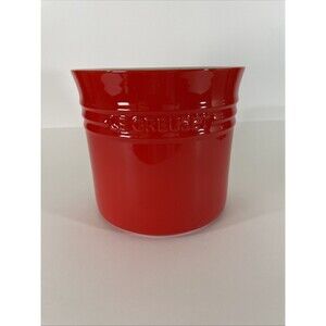 Le Creuset 2.75 Qt/2.3 L Large Stoneware Utensil  Holder Cerise Red